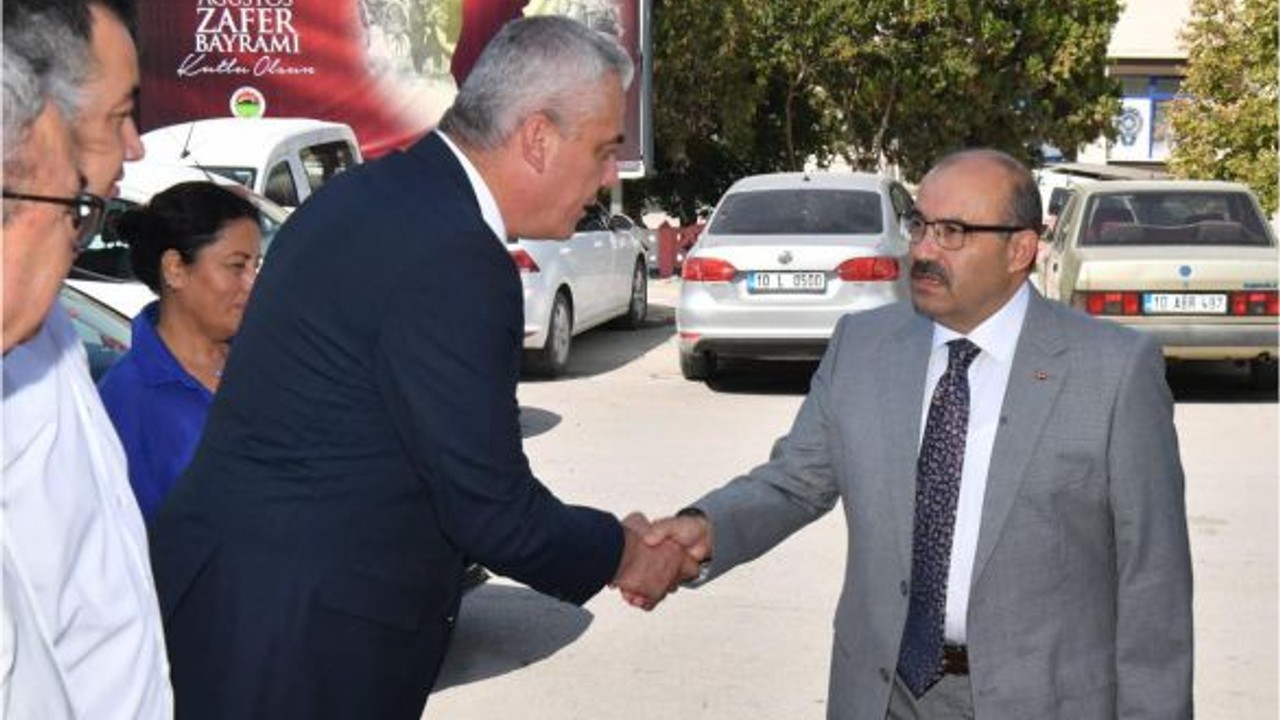 Vali Ustaoğlu Yeni Projeler İçin Savaştepe'de