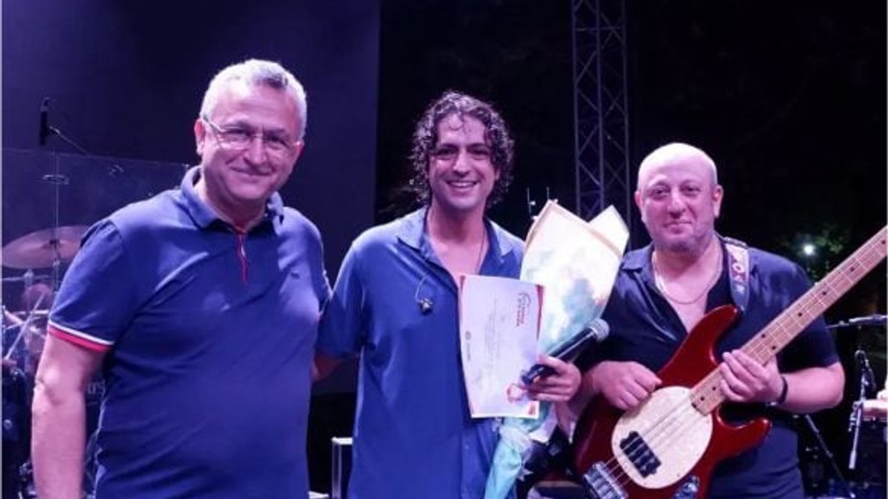 Susurluk'ta Barabar Rüzgarı Esti