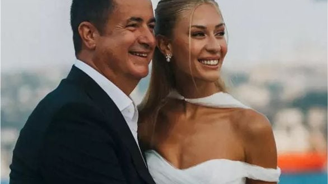 Ayça Çağla Altunkaya Evlenir Evlenmez Bakın Ne Yaptı!