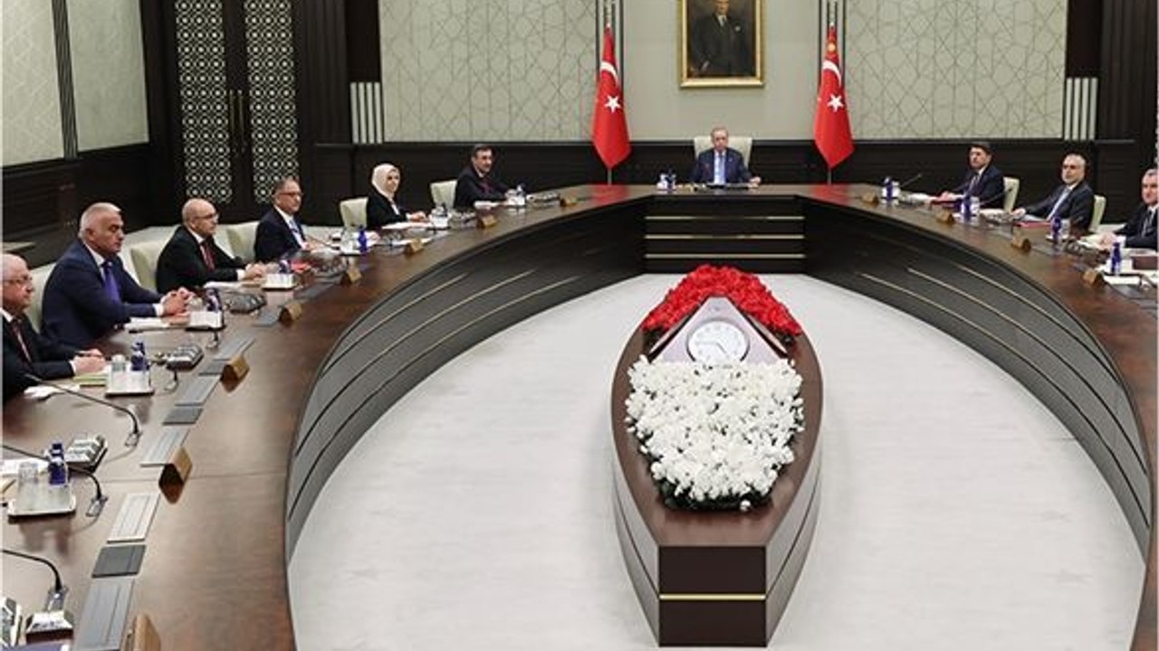Kabinede Yarın Neler Konuşulacak?