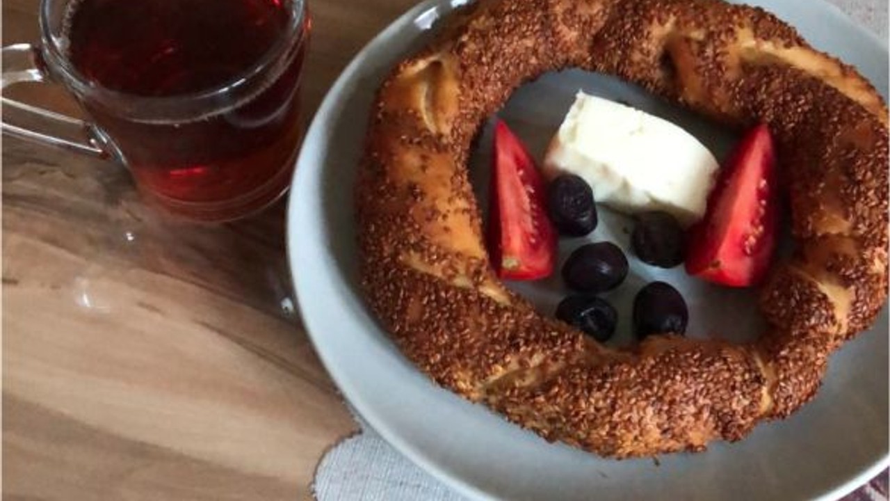 Balıkesir'in Çıtır Simit Lezzeti Evinize Geliyor!