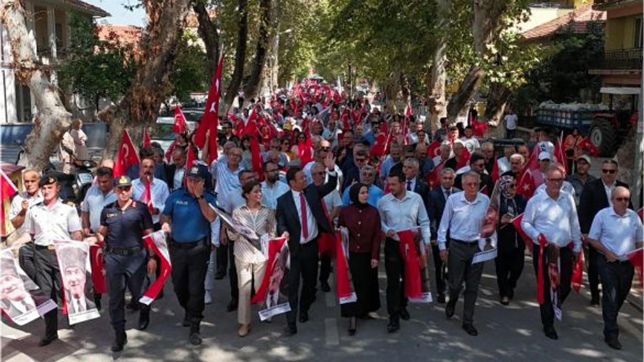 Sındırgı'da Kuva-yi Milliye Coşkusu Tüm İlçeyi Sarstı!