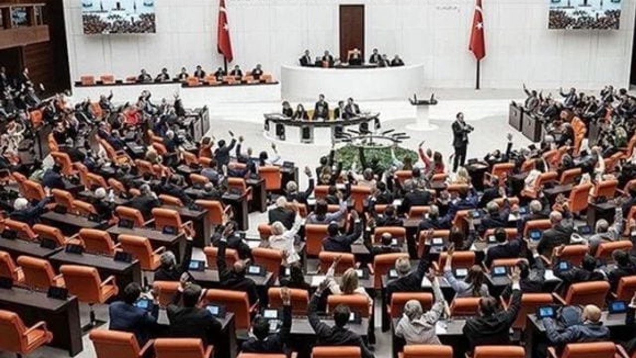 TBMM'de dokunulmazlık Komisyonda İncelendi