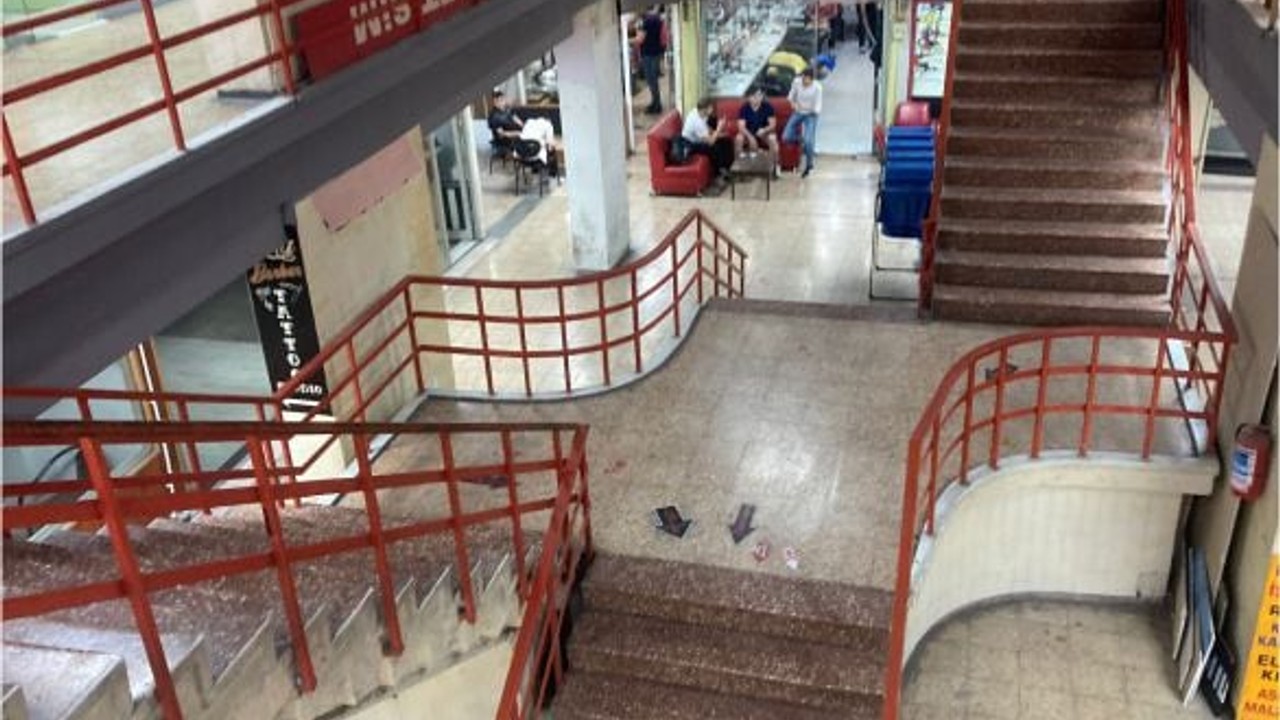 Balıkesirin 3 merdivenli pasajı