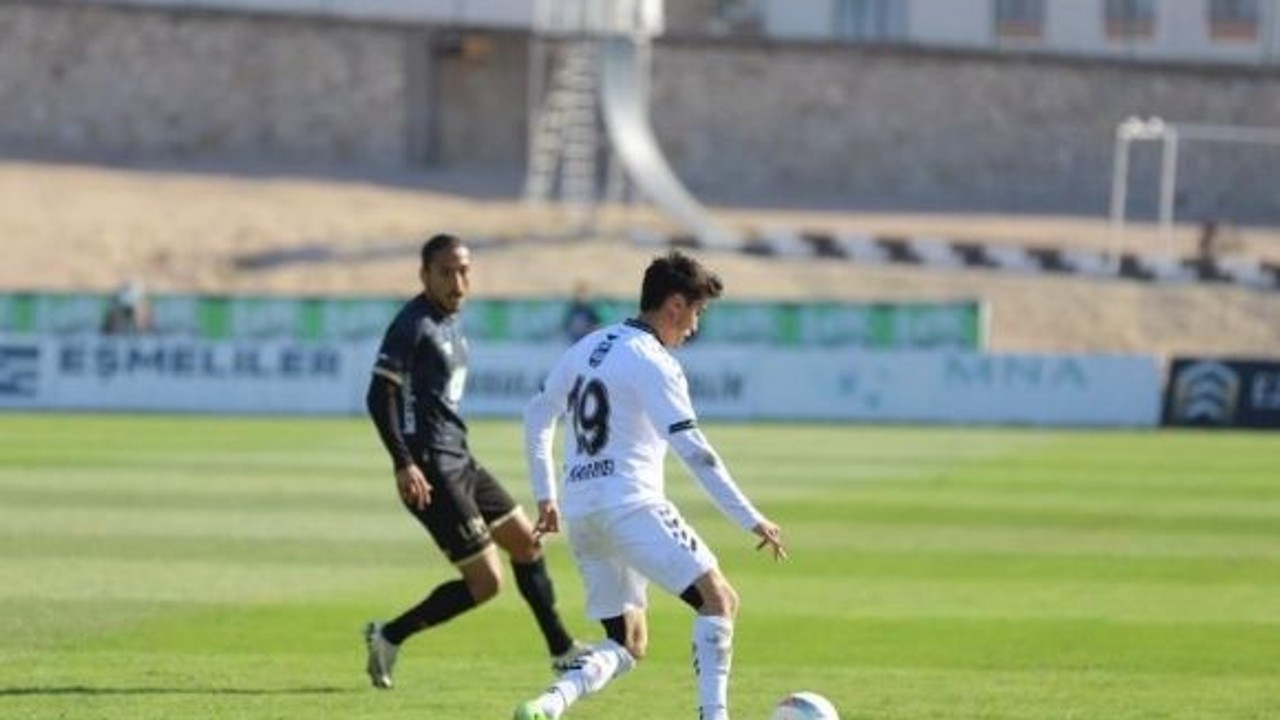 Bandırmaspor- Sakaryaspor Karşılaşması Bitti!