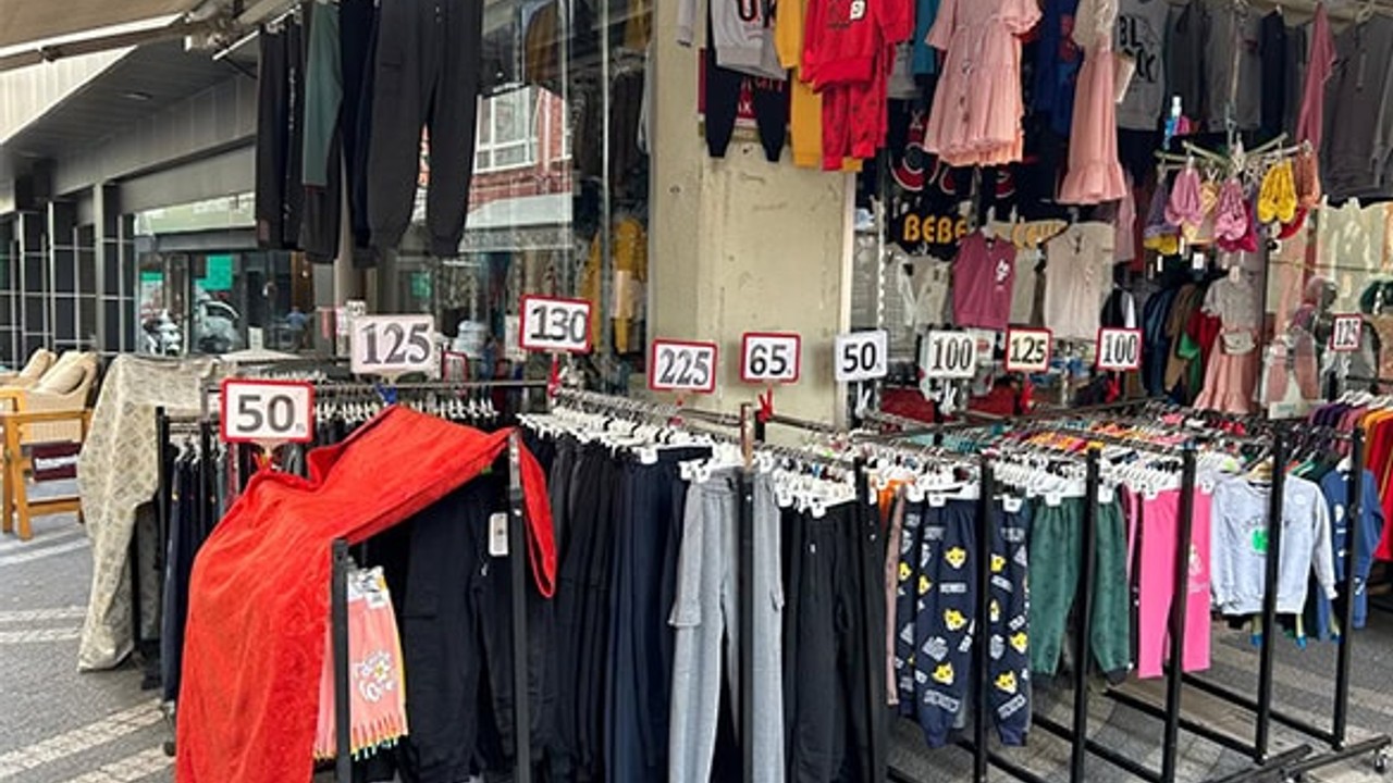 Balıkesir'de Çocuk Kıyafetleri 50 TL’den Başlıyor