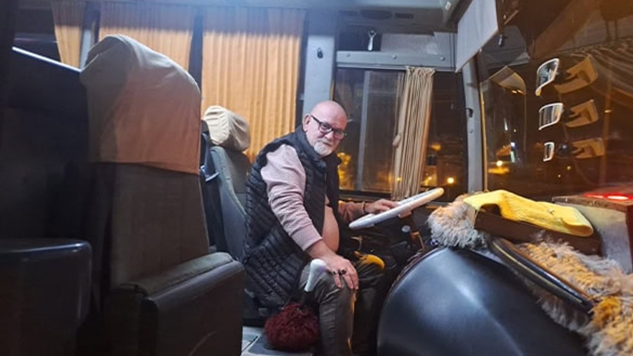 Balıkesir'de Servis Şoförlerinin Zorlu Mücadelesi