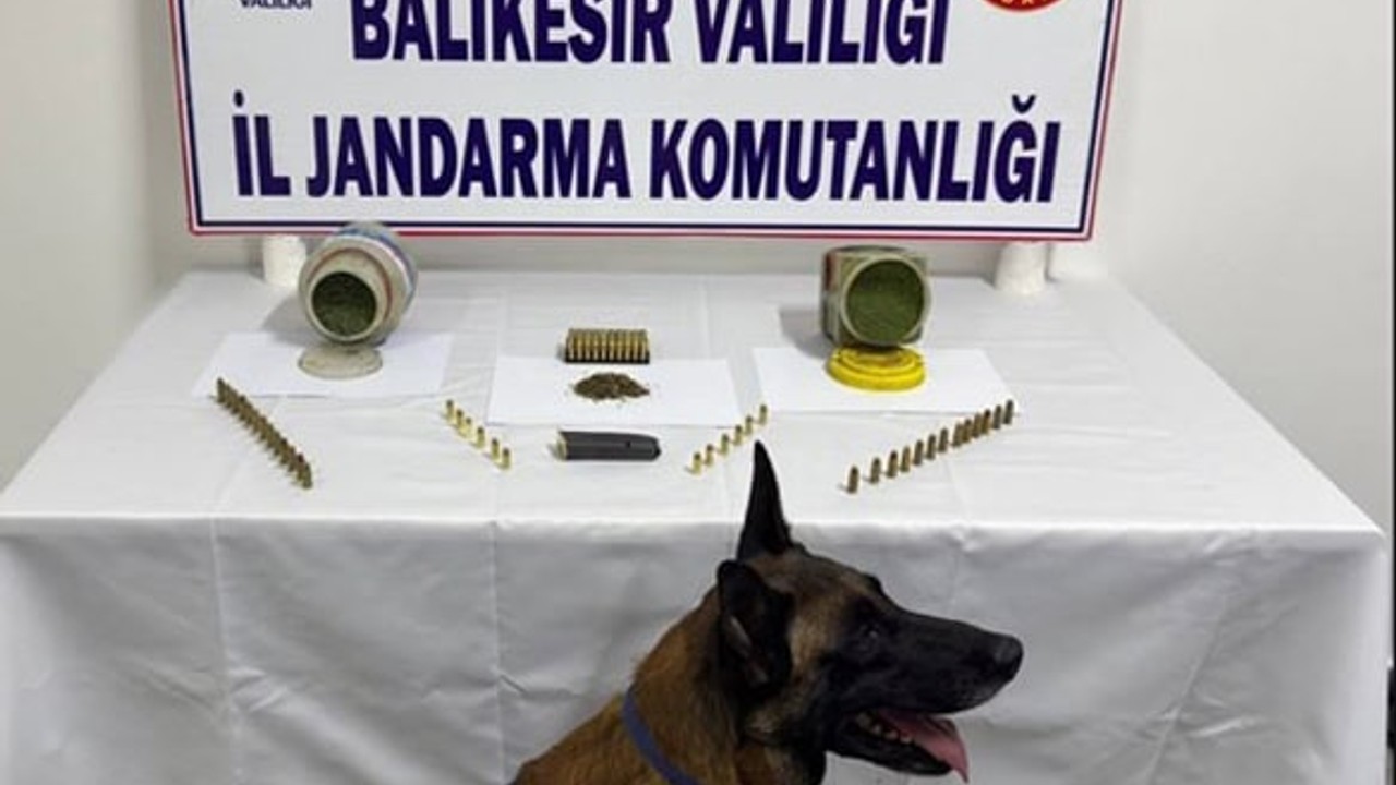 Balıkesir'de Uyuşturucu Operasyonu, 4 Gözaltı