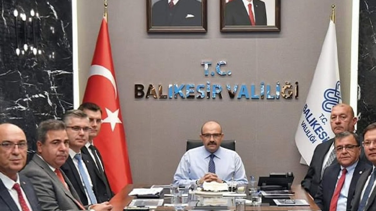 Bigadiç'te Seracılık ve OSB Toplantısı