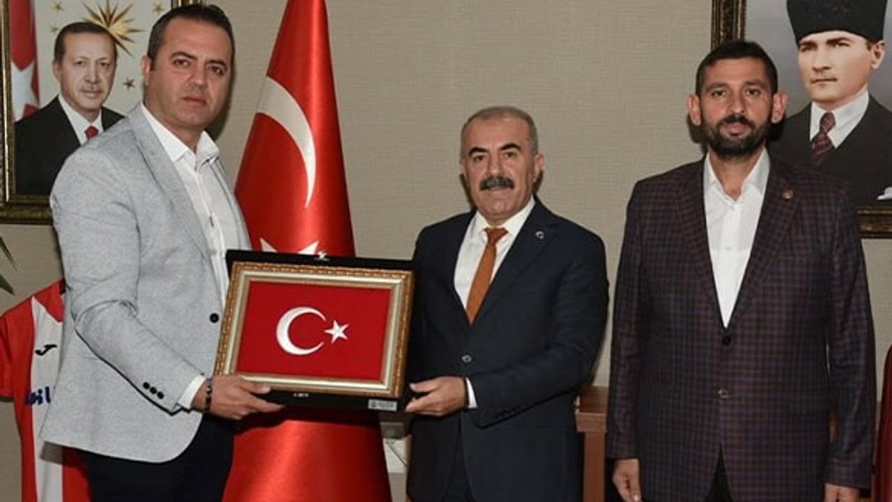 Eğitim Camiiasından Murat Demir’e Tebrik Ziyaretleri