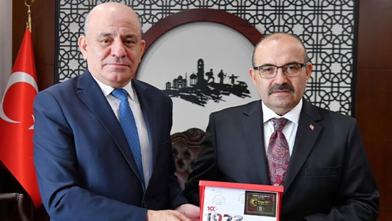 PTT Başmüdürü Öztürk'ten Vali Ustaoğlu’na Ziyaret