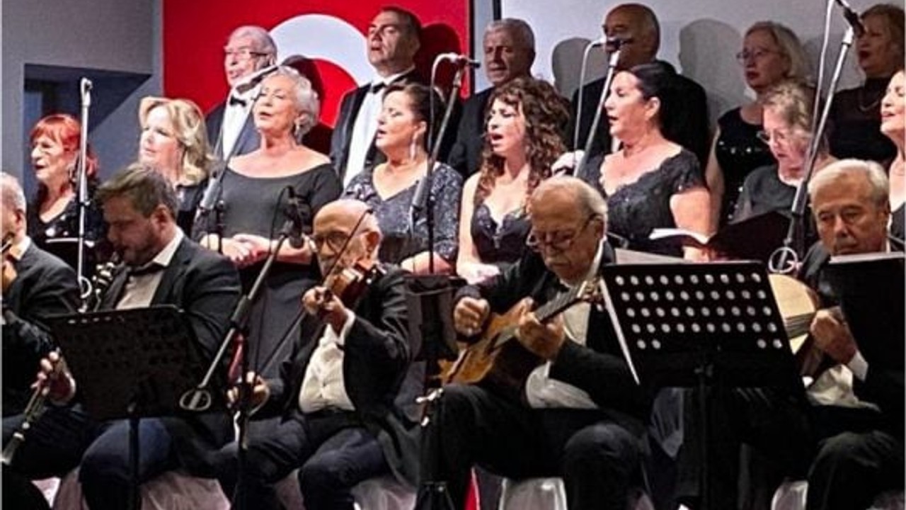 Türk Sanat Müziği Eserleri Ayvalık'ta Seslendirildi