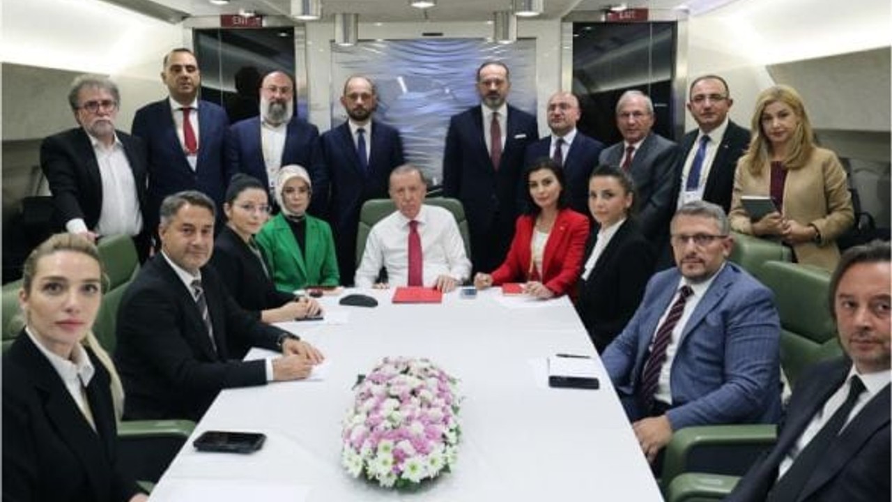 Kabinede ve AK Parti Genel Başkanlığındaki İsimler Değişiyor mu?