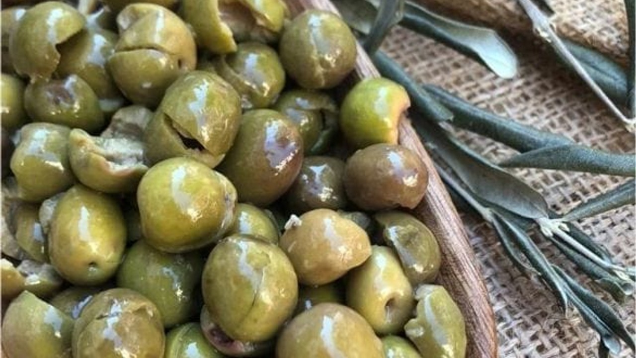 Balıkesirliler'den Kırma Zeytin İçin Altın Değerinde İpuçları!