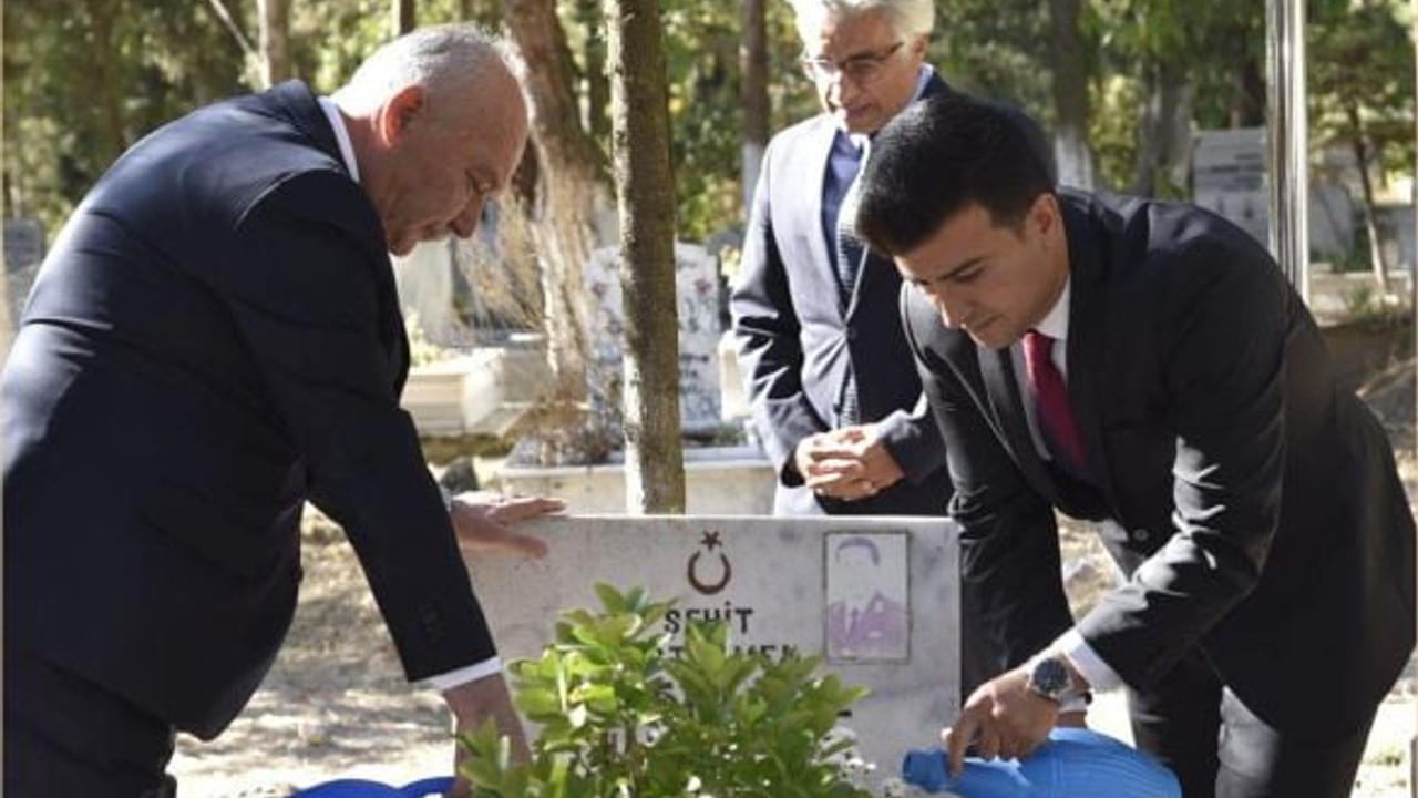 Cumhuriyet Bayramı'nda Vefa