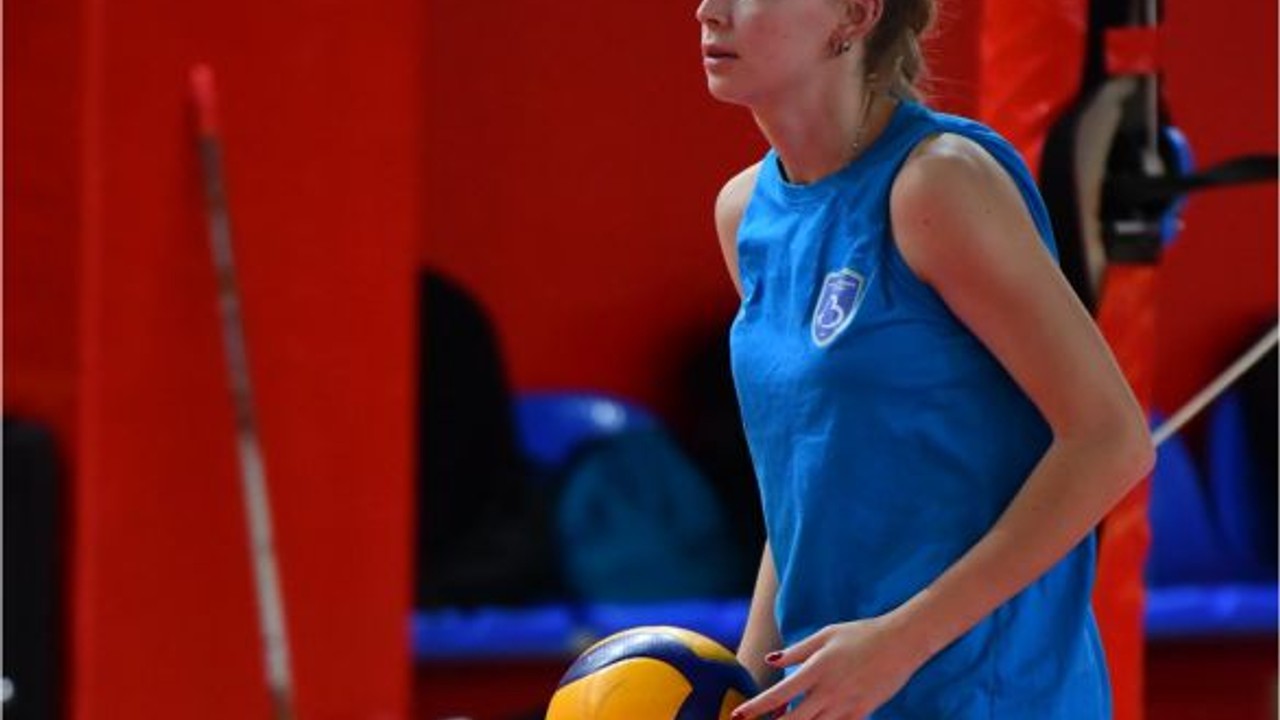 Kadın Voleybol Takımı Hazırlıklarını Sürdürüyor!