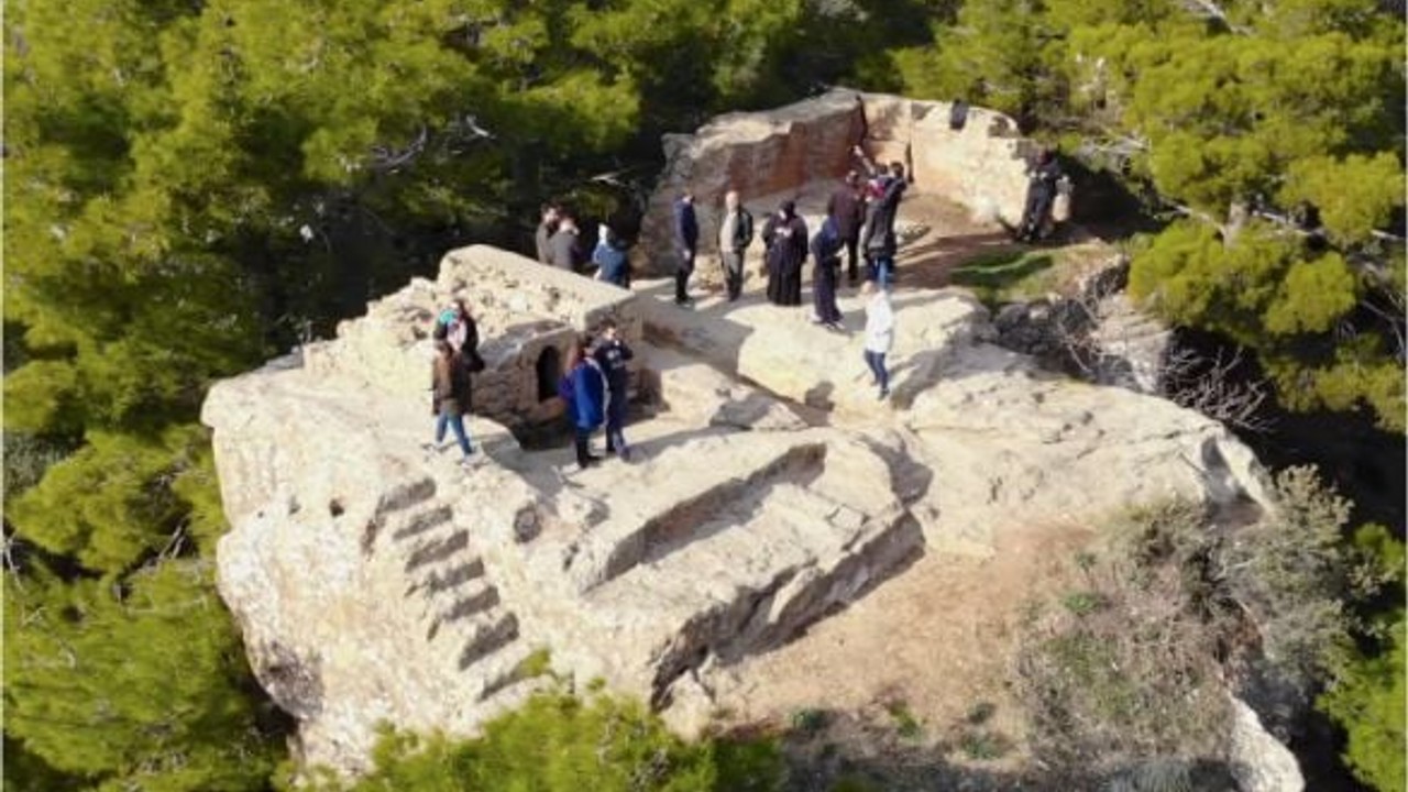Zeus Sunağı Balıkesir'in O İlçesinde