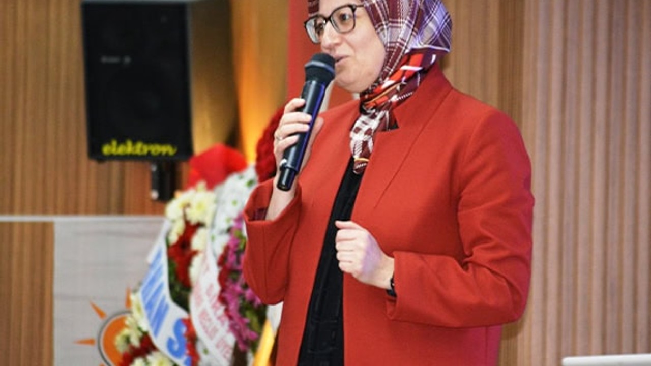 AK Parti Genel Başkan Yardımcısı Uygur; "22 Yılda 17 Seçimde İpi Göğüsledik"