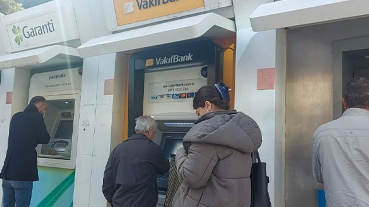ATM Limit Değişimi Balıkesir'de Kuyrukları Önleyecek mi?