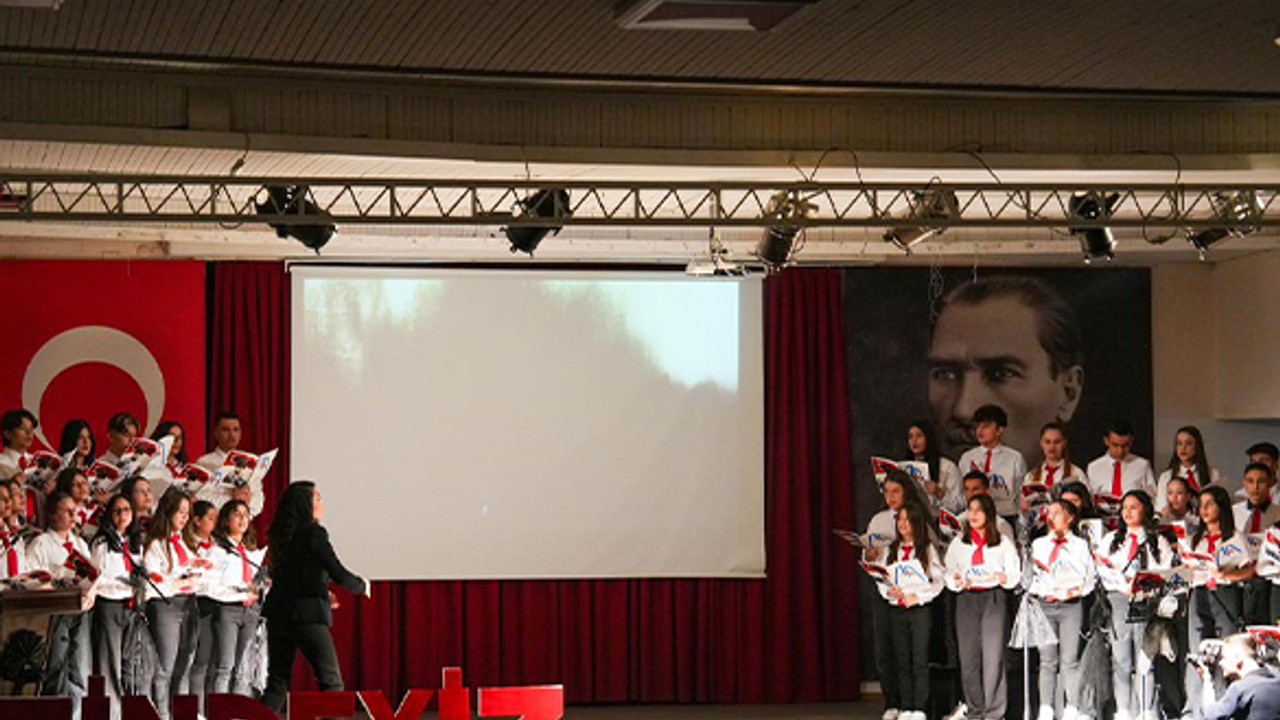 Burhaniye'de 10 Kasım’da Atatürk İçin Duygusal Buluşma