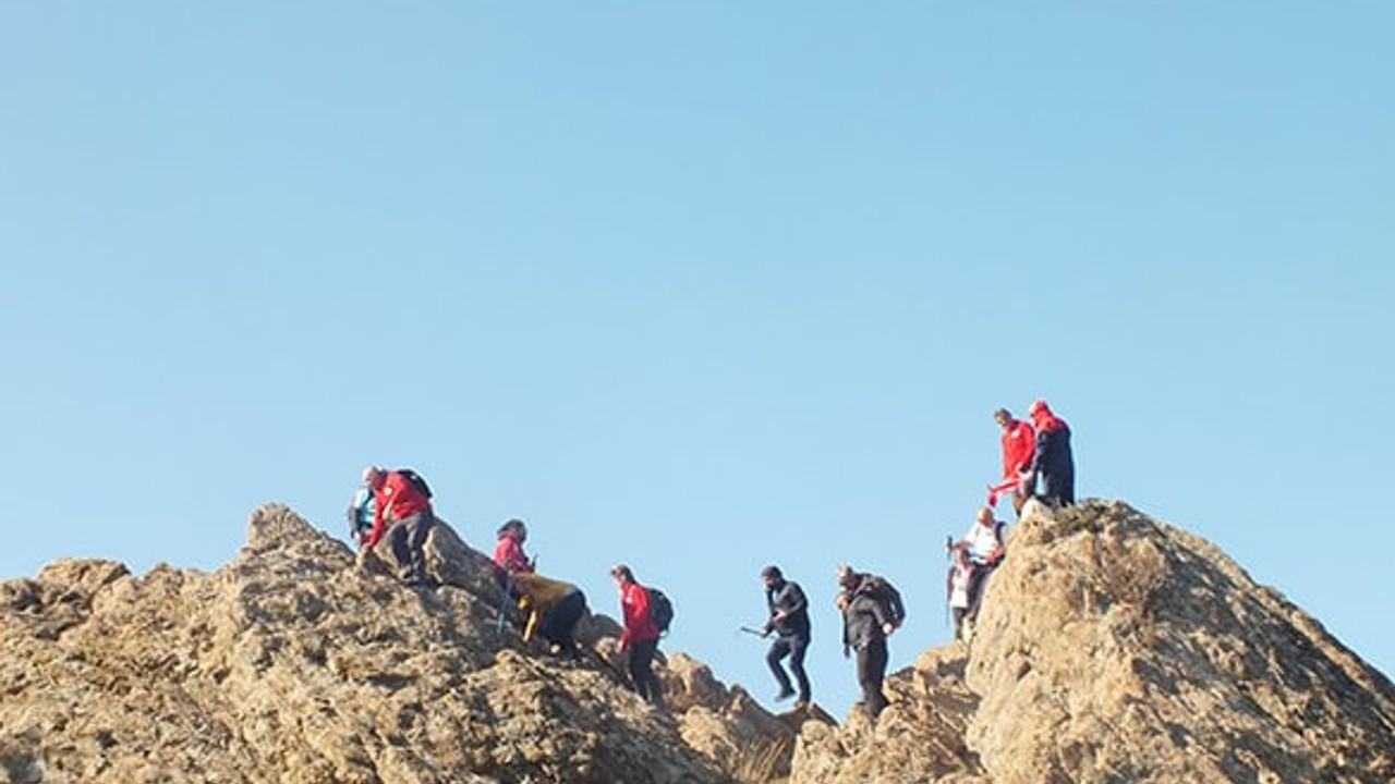 Gömeç'te Atatürk Kayalıkları'nda Anlamlı Anma