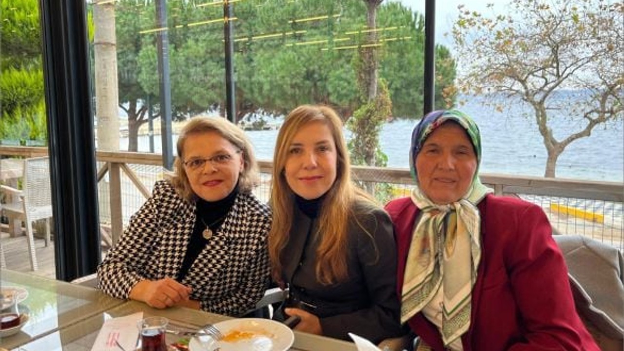 Kadın Muhtarlardan “Birlikte Daha Güçlü” Mesajı