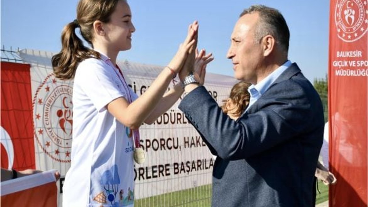 Gençler Bitiş Çizgisini Geçti! Şampiyon Belli Oldu