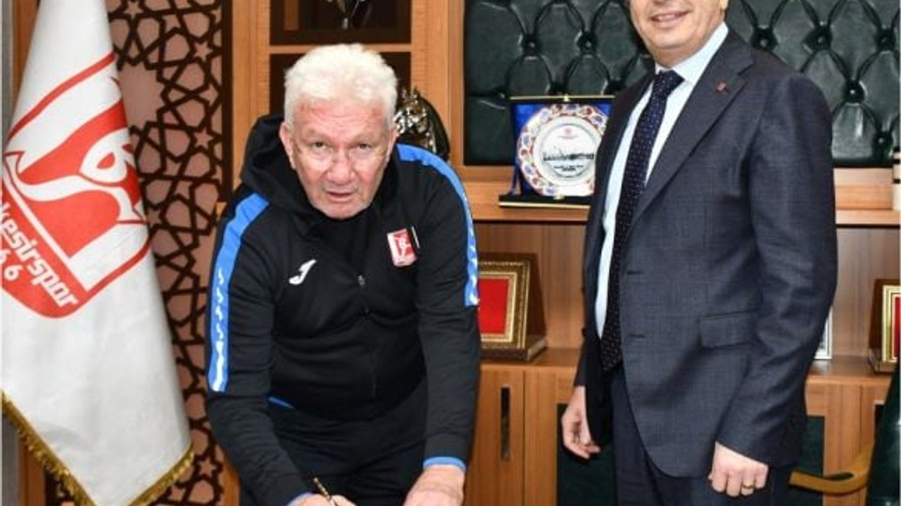 Balıkesirspor’da Yeni Dönem! İsmail Ertekin Geri Döndü