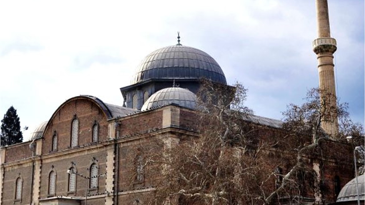 Balıkesir'de Ezan Saati Değişti