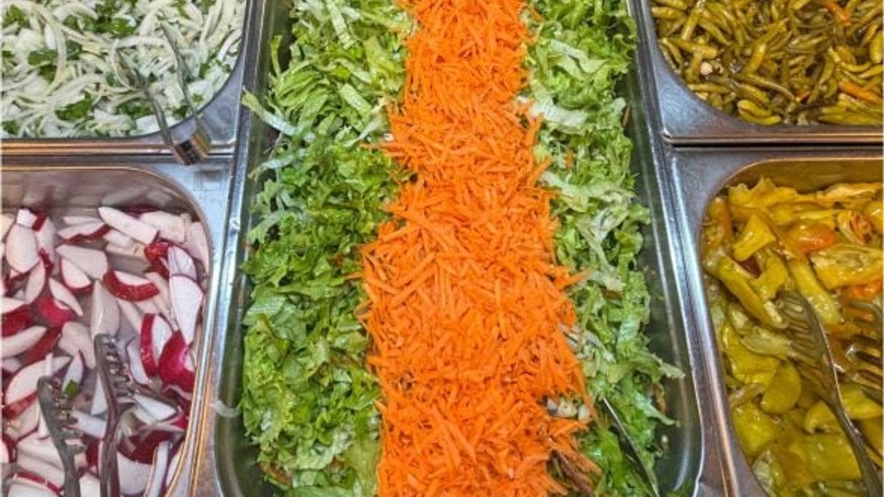 Balıkesir’de Salata Tercihleri: Sağlıklı ve Lezzetli Kombinasyonlar