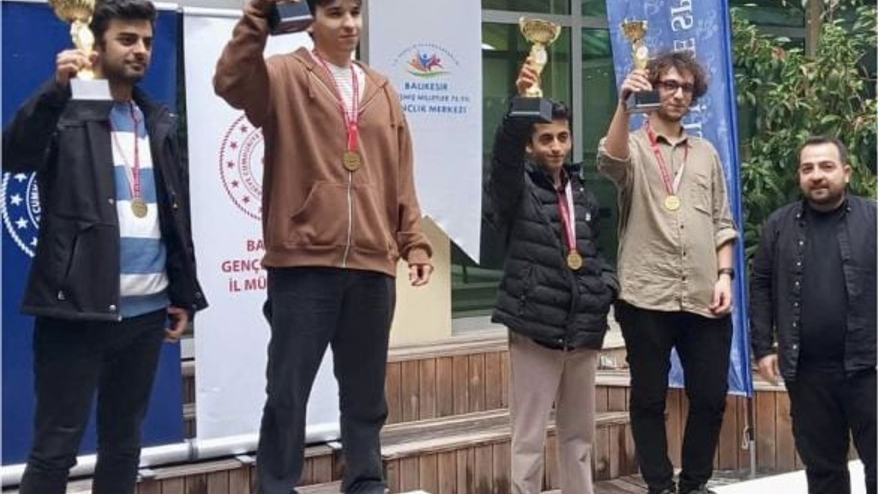 Balıkesir’de Satranç Heyecanı Sona Erdi