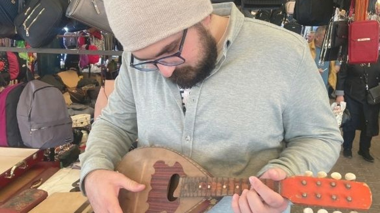 Antika Mandolin Balıkesir'de