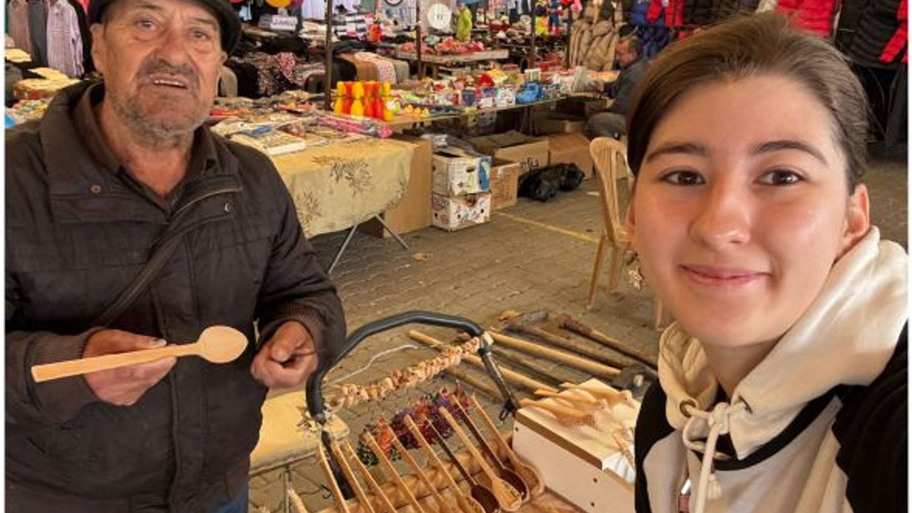 Kuşlar Ötüyor Gitar ve Sazlar Ahşapla Can Buluyor!
