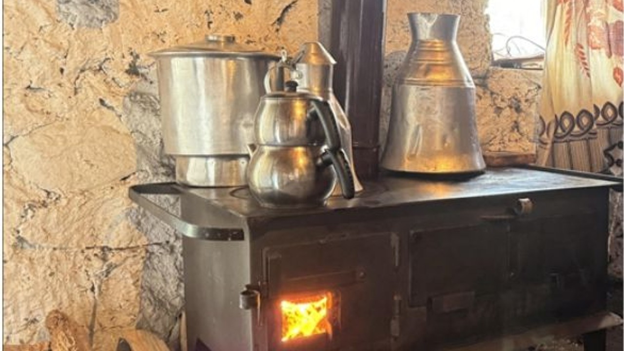 Balıkesir'de Ekmek Kızartma Geleneği Yaşatılıyor