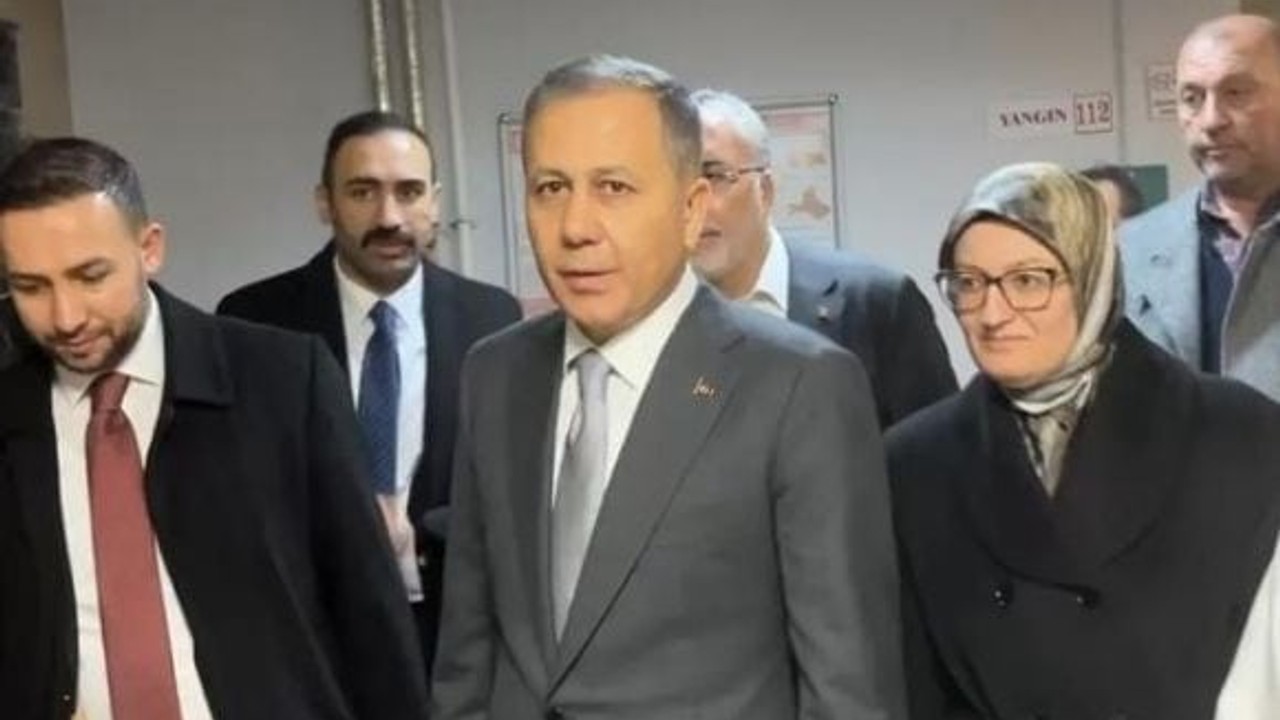 Bakanlar Hastanede Yaralıları Ziyaret Etti