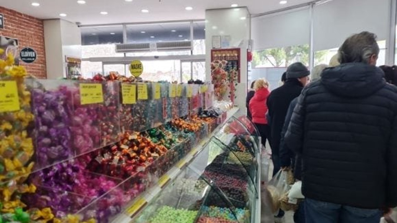 Yılbaşının Vazgeçilmezi Çerez De Artık Lüks Tüketim Oldu