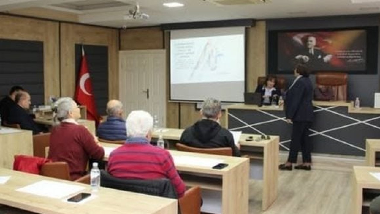 Edremit’te İş Dünyasını Şekillendiren Eğitim!