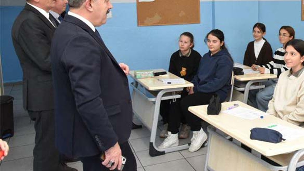 İl Milli Eğitim Müdürü Demir’den Bigadiç Ziyareti