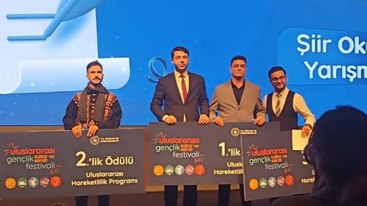 Sındırgılı Gençler Türkiye Finallerinde 2. Oldu