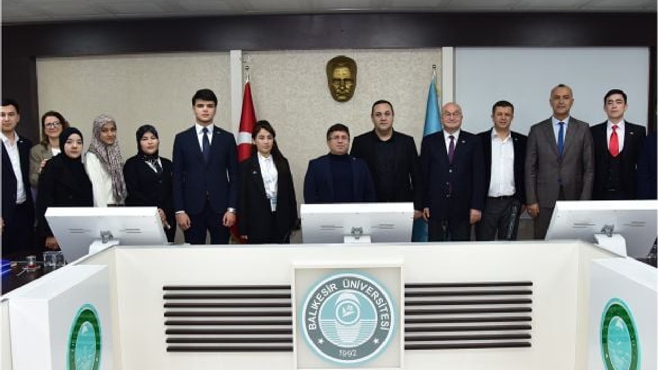 BAÜN'de Uluslararası İlişkiler Güçleniyor