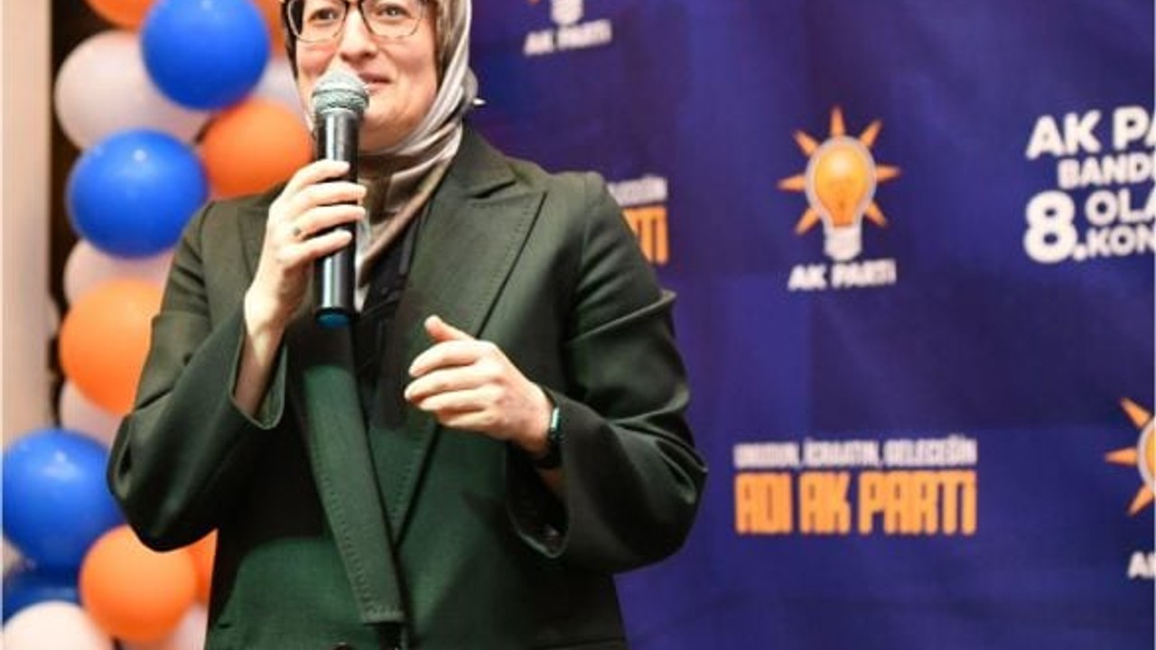 AK Parti Bandırma İlçe Kongresini Yaptı