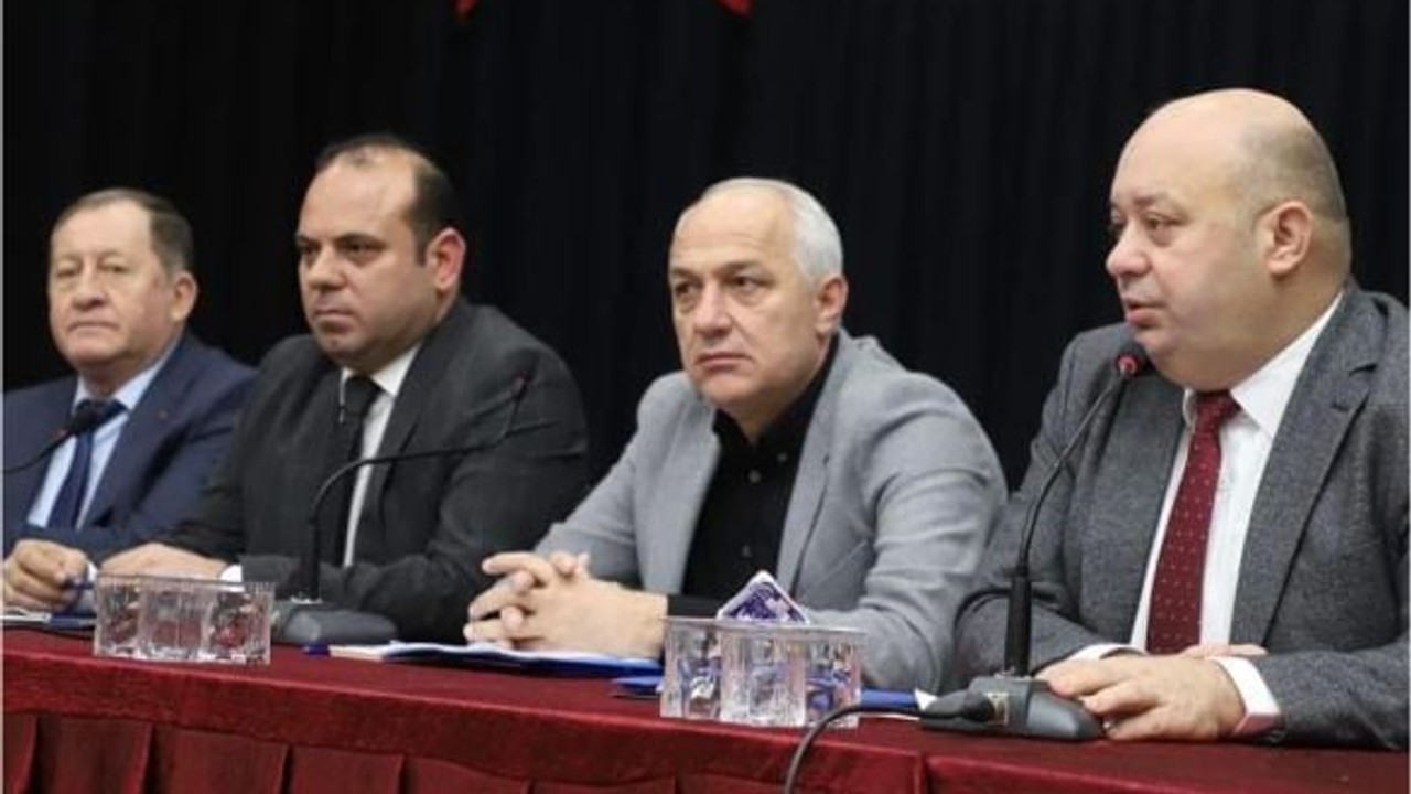 Gönen'de Muhtarlarla Gelecek İçin Güç Birliği