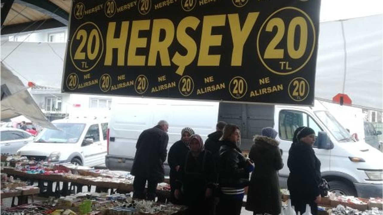 Balıkesir Pazar Pazarında Her Şey 20 Tl