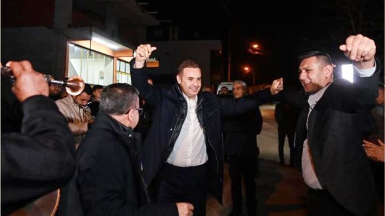 Başkan Akın'ın Köy Ziyaretlerinde Renkli Anlar