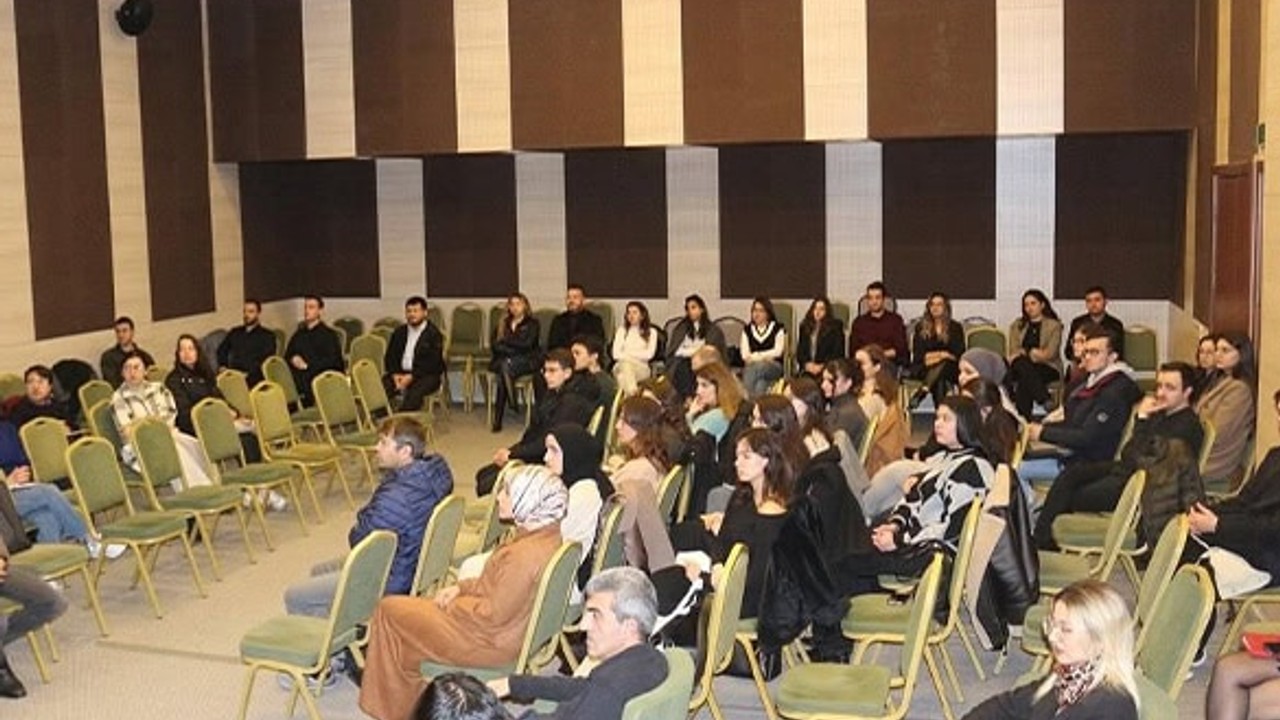 Balıkesir Barosu’ndan Meslek İçi Eğitim Çalışması