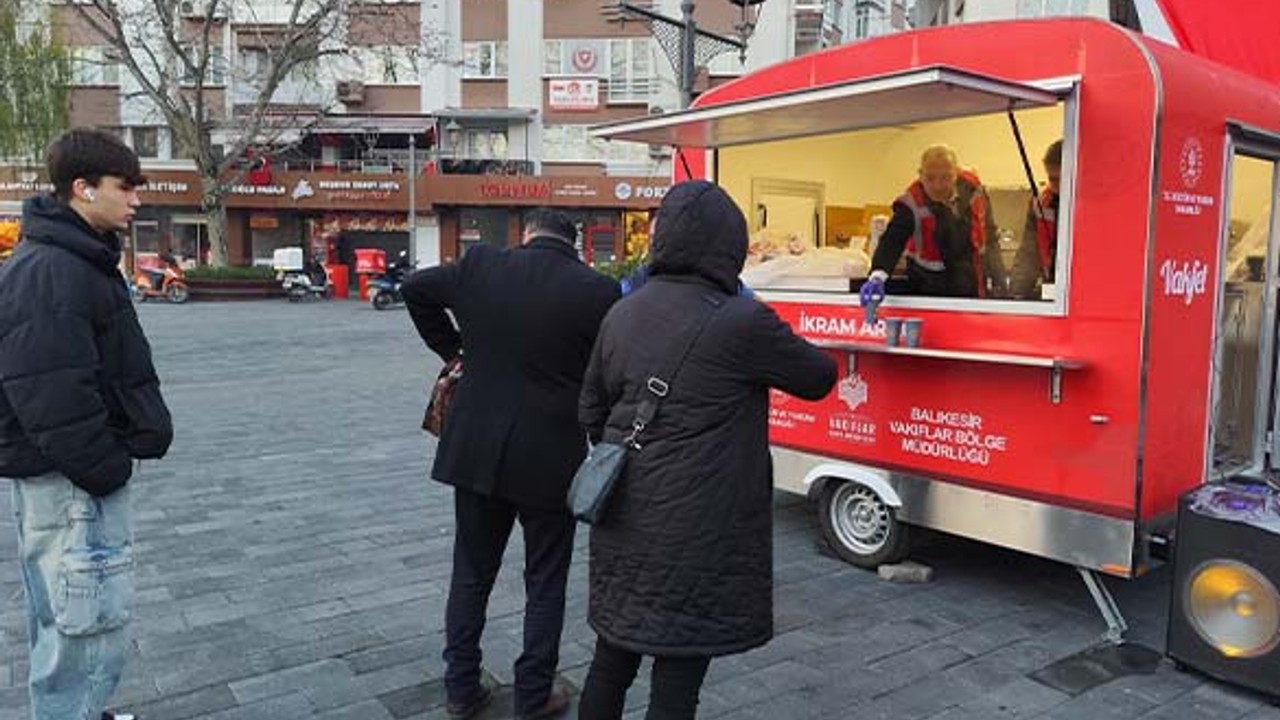 Balıkesir Vakıflar Bölge Müdürlüğü'nden Sabah Çorba İkramı