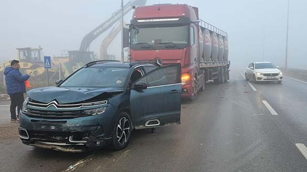 Bandırma’da Sisli Havada Zincirleme Kaza