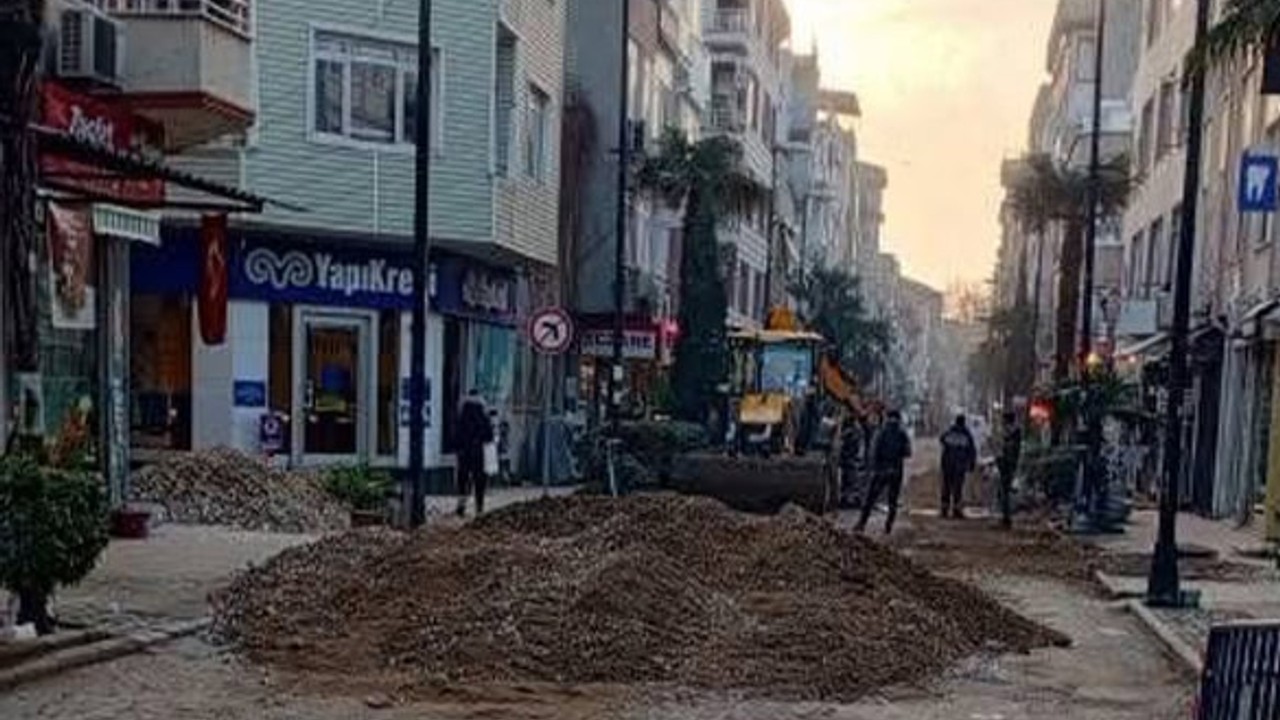 Erdek’te Altyapı Çalışmasında Doğalgaz Borusu Patladı