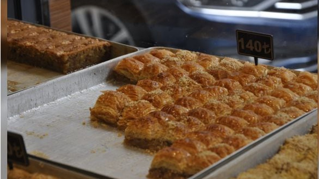 Ramazan Yaklaşıyor Balıkesirli Baklava Alıyor