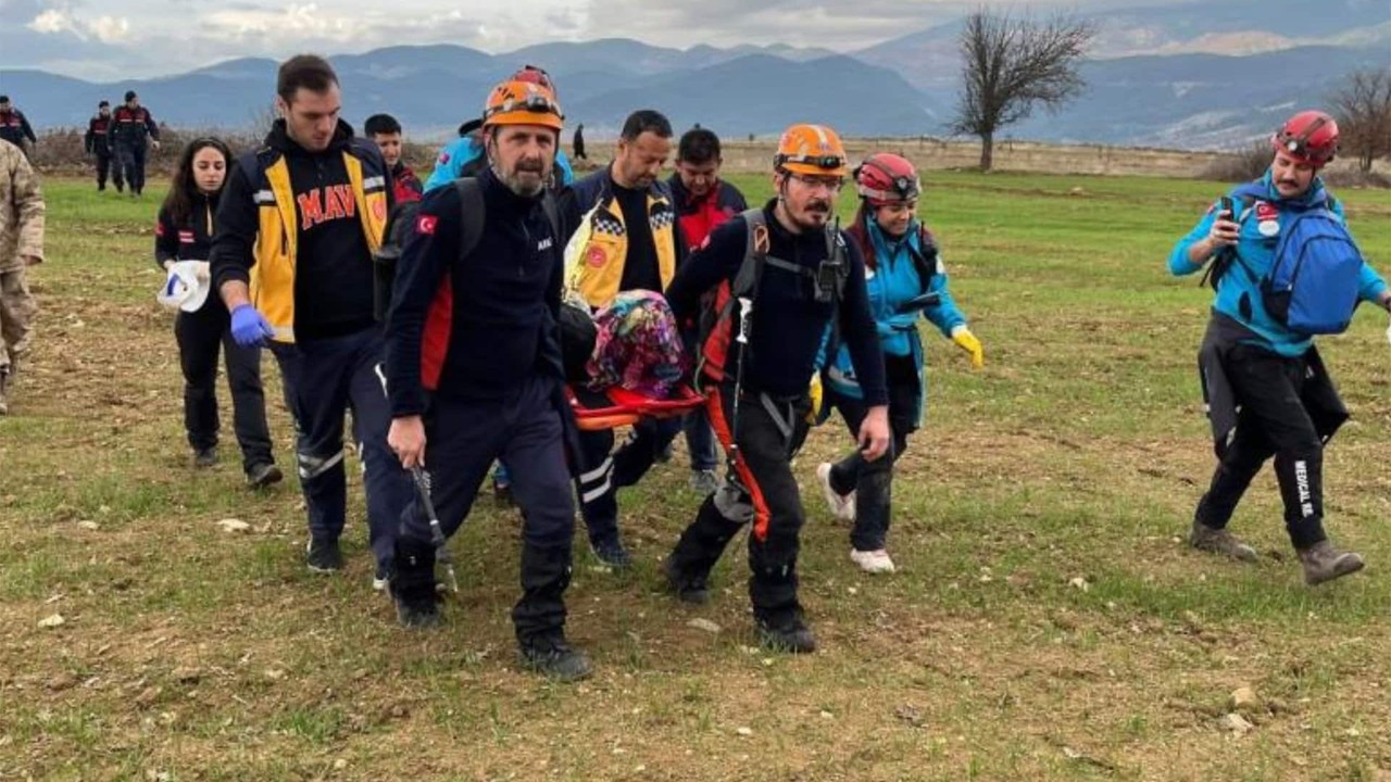 83 Yaşındaki Kadın Sağ Olarak Bulundu